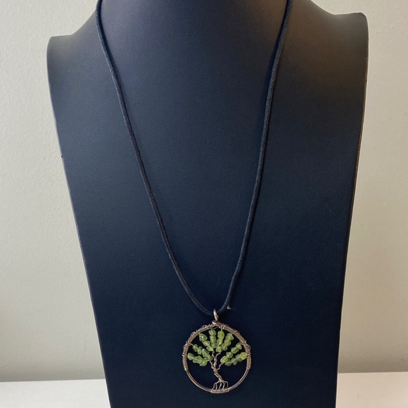 Jewelry - Tree of Life Pendant Necklace